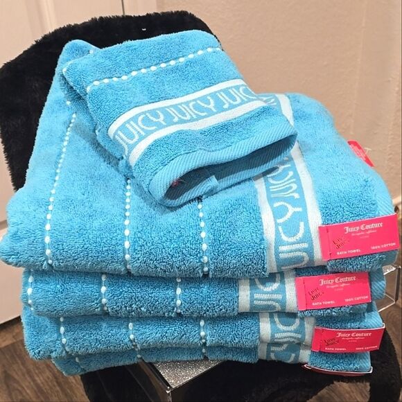 Juicy Couture Home Juicy Logo Textured Bath & Towel Set - Picture 6 of 10